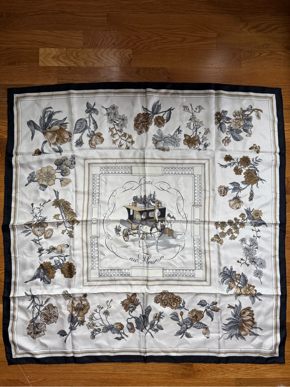 Hermes Quai Eux Fleur 100% Silk Scarf Size 90